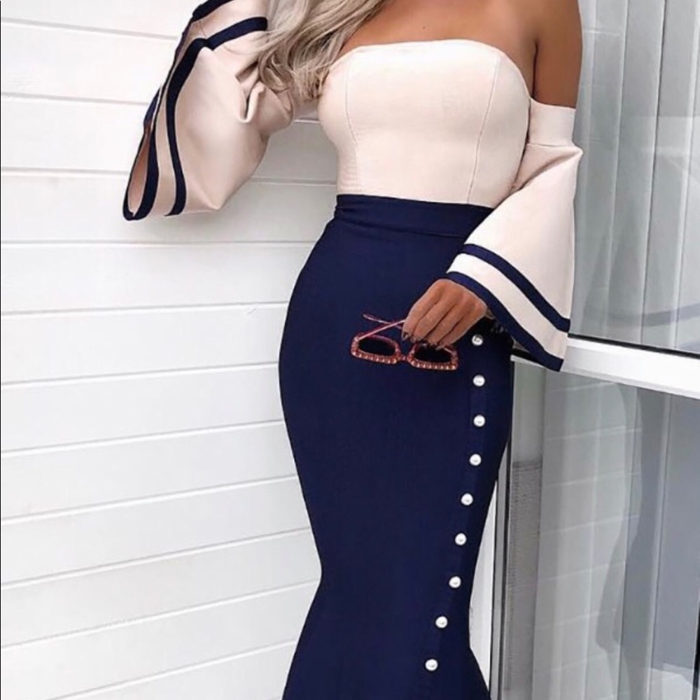 Flair sleeved button bodycon cocktail party dress